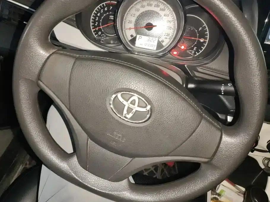 Vios 2014 1.5L Automatic Smart Edition — миниатюра 15