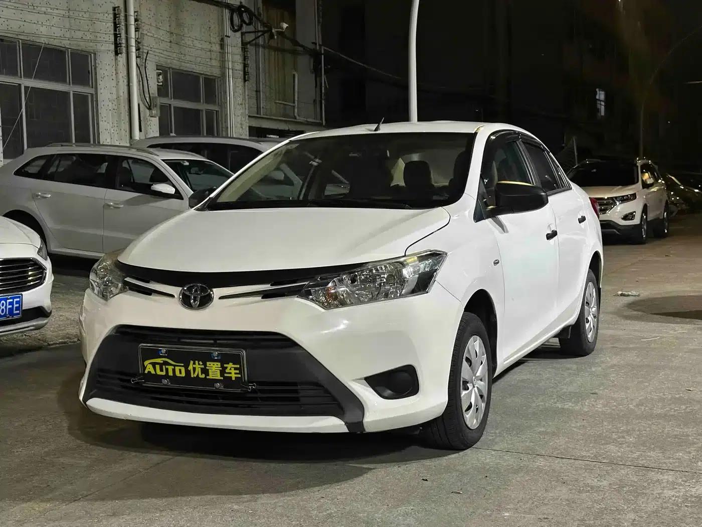 Vios 2014 1.3L Manual Value Edition — миниатюра 1