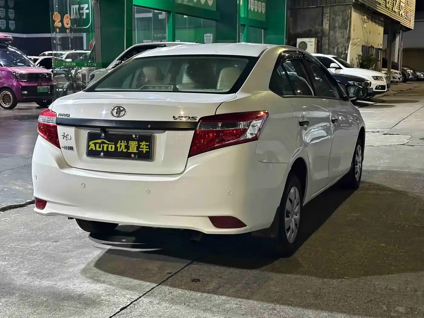 Vios 2014 1.3L Manual Value Edition — миниатюра 10