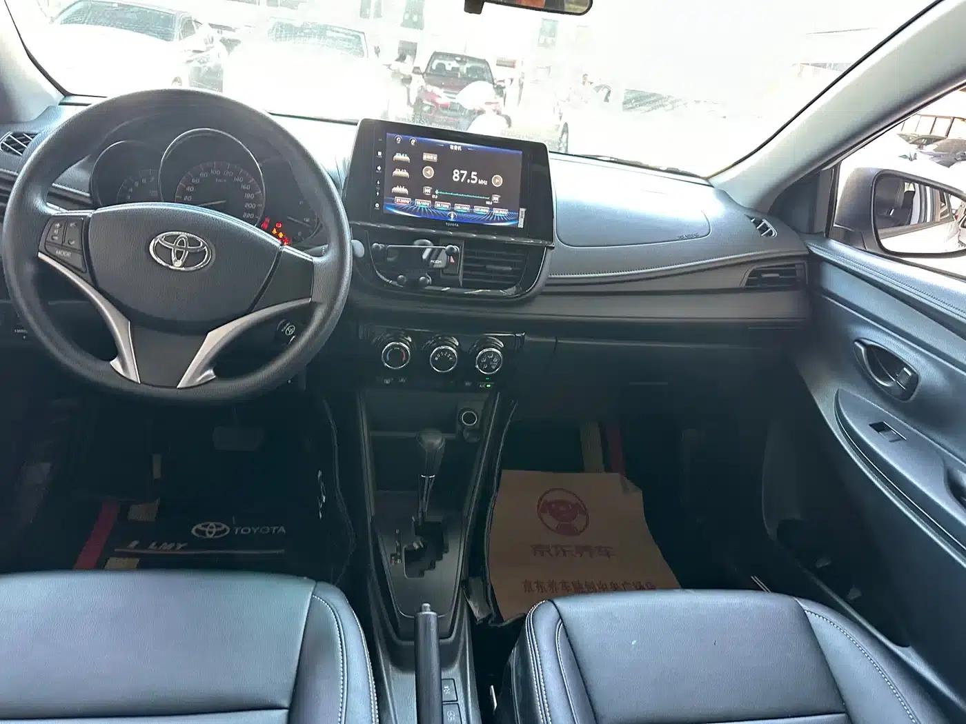 Vios 2021 1.5L CVT Adventure Edition — миниатюра 8