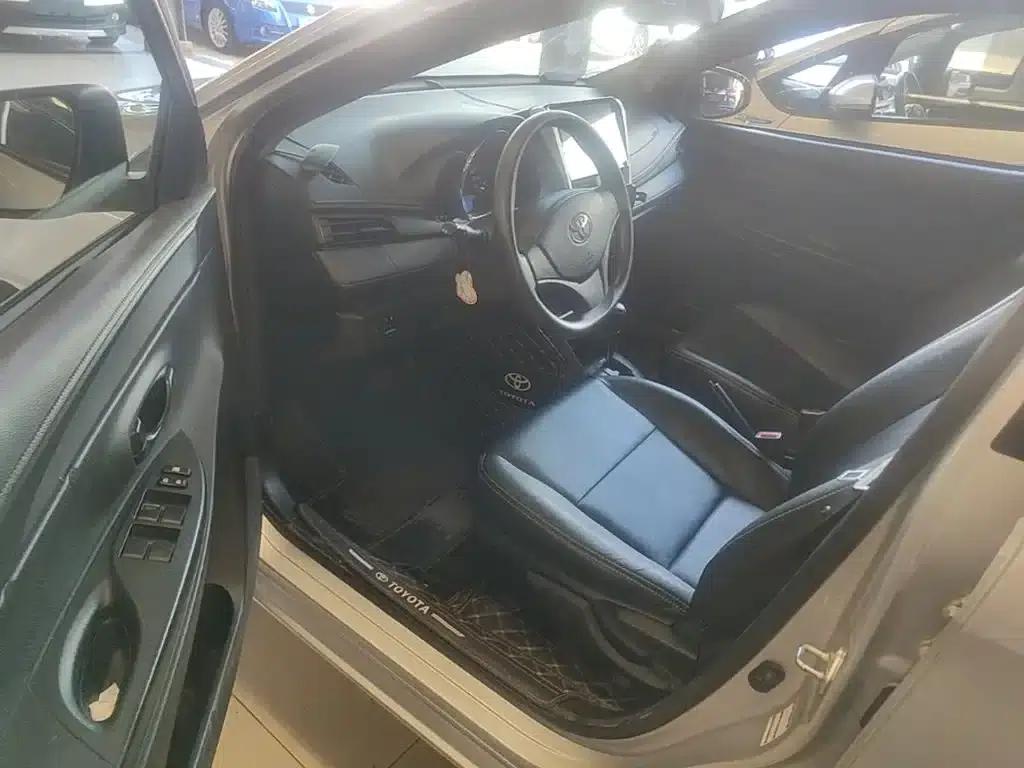 Vios 2019 1.5L CVT Adventure Edition — миниатюра 16
