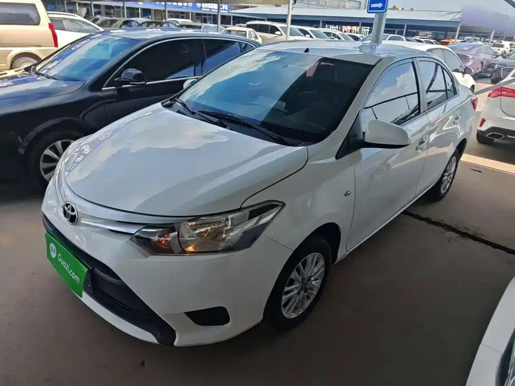 Vios 2014 1.3L Manual Fashion Edition — миниатюра 2