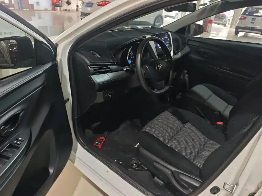 Vios 2019 1.5L CVT Adventure Edition — миниатюра 16
