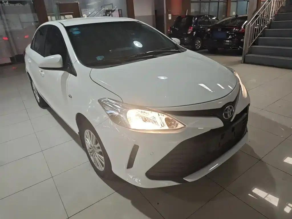 Vios 2019 1.5L CVT Adventure Edition — миниатюра 4