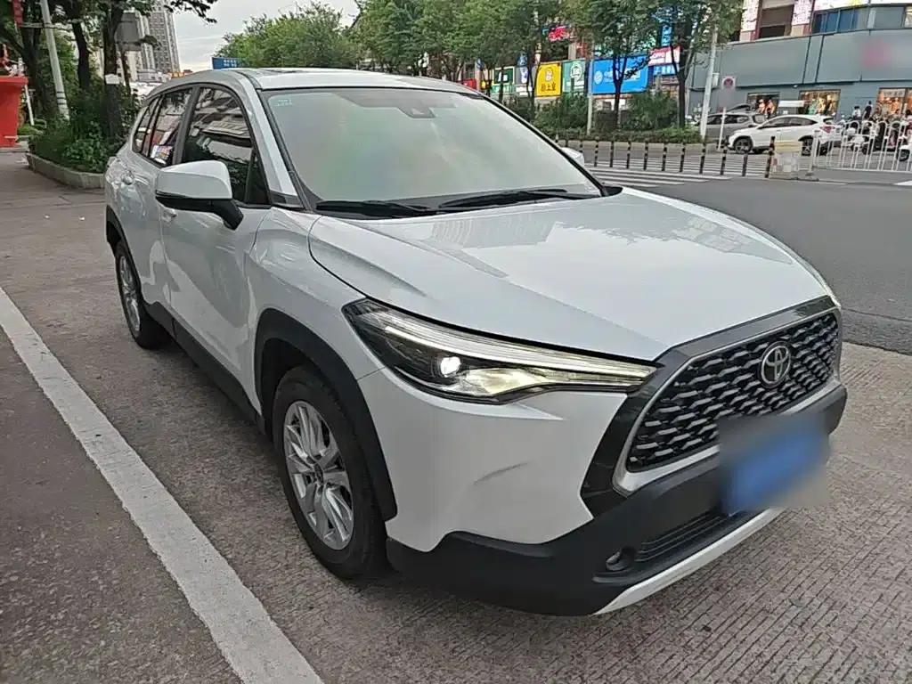 2022 Toyota Corolla Sharp 2.0L Luxury Edition — миниатюра 4
