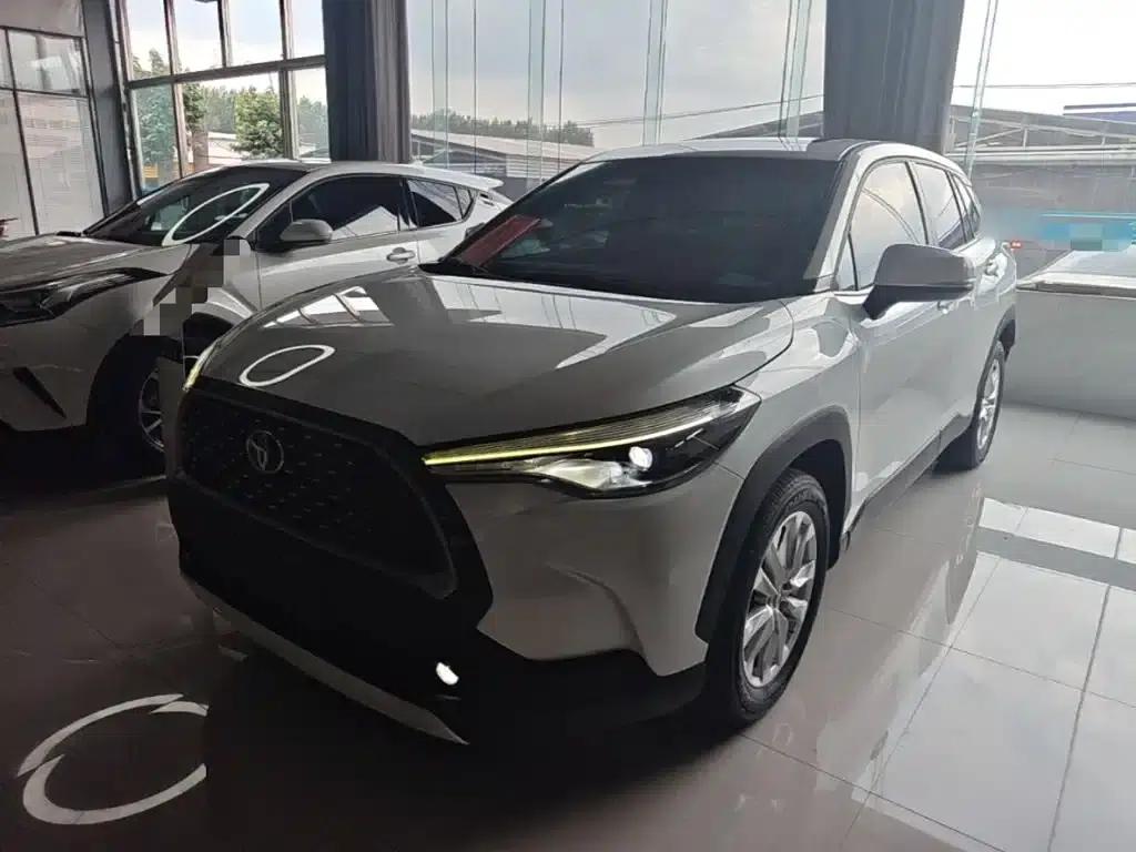 2022 Toyota Corolla Sharp 2.0L Luxury Edition — миниатюра 1