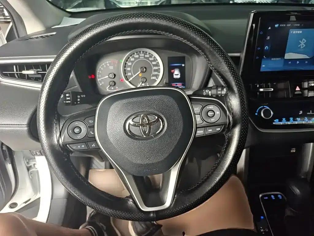 2022 Toyota Corolla Sharp 2.0L Luxury Edition — миниатюра 11