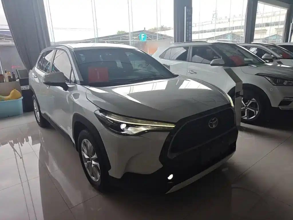 2022 Toyota Corolla Sharp 2.0L Luxury Edition — миниатюра 4