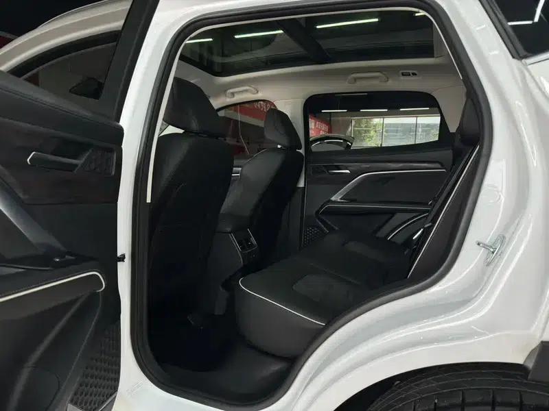 Haval H6 2023 National Trend Edition 1.5T Automatic Champion Edition — миниатюра 19