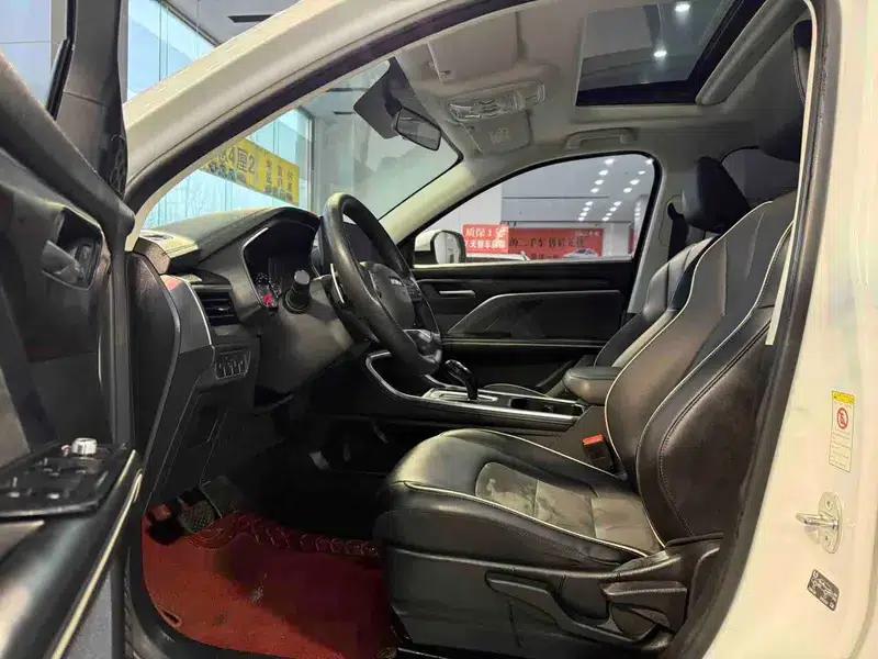 Haval H6 2021 National Trend Edition 1.5T Automatic Urban Edition — миниатюра 8