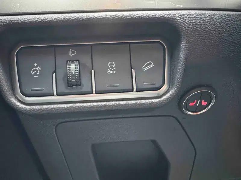 Haval H6 2021 National Trend Edition 1.5T Automatic Champion Edition — миниатюра 15