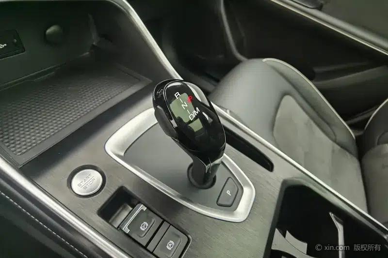Haval H6 2023 National Trend Edition 1.5T Automatic Champion Edition — миниатюра 14