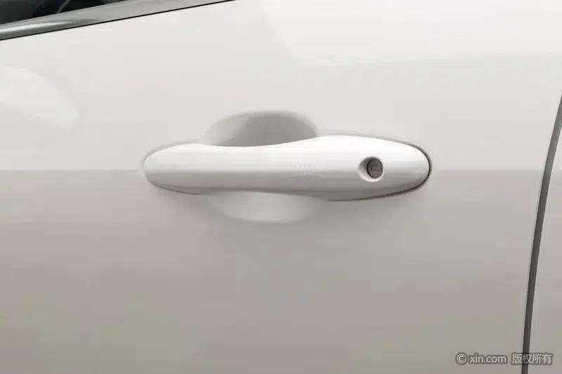 Haval H6 2023 National Trend Edition 1.5T Automatic Champion Edition — миниатюра 8