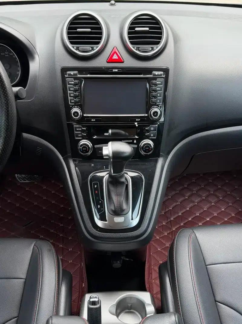 Haval H6 2016 Upgraded Version 1.5T Automatic Two-Wheel Drive Elite — миниатюра 12
