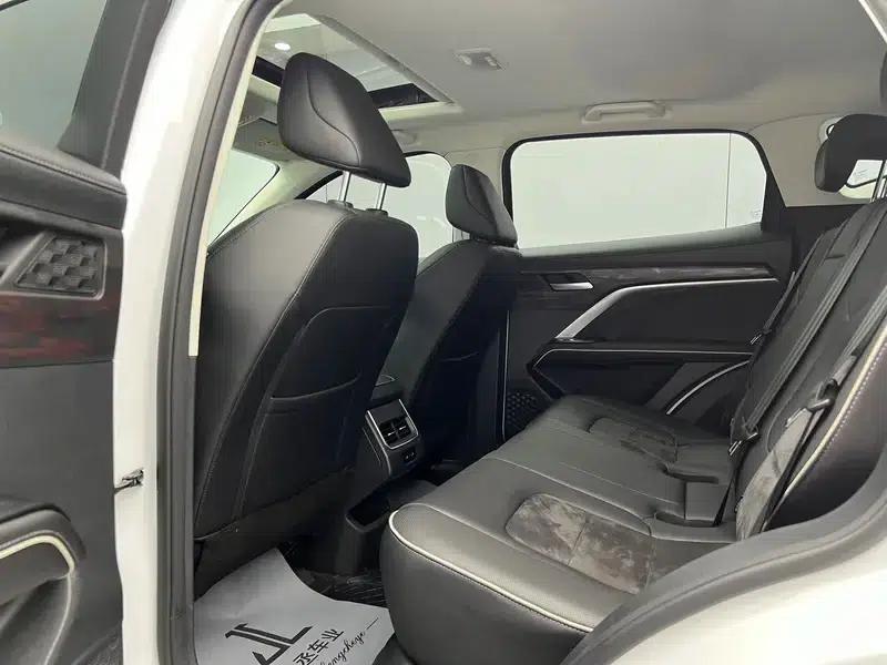 Haval H6 2023 National Trend Edition 1.5T Automatic Urban Edition — миниатюра 21