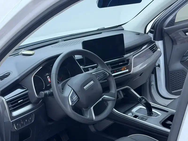 Haval H6 2023 National Trend Edition 1.5T Automatic Urban Edition — миниатюра 13