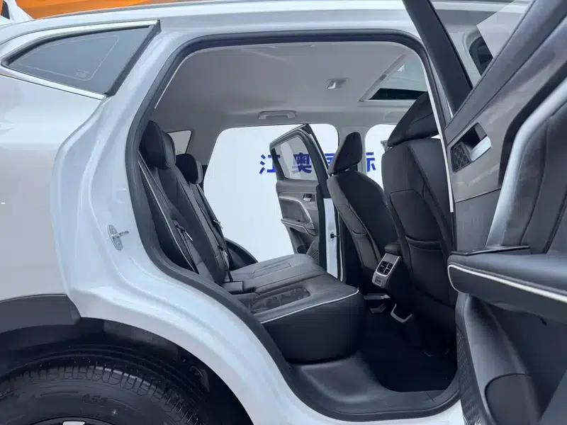 Haval H6 2023 National Trend Edition 1.5T Automatic Urban Edition — миниатюра 14