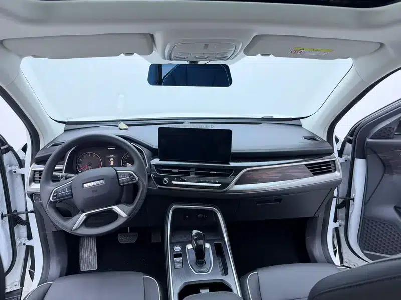 Haval H6 2023 National Trend Edition 1.5T Automatic Urban Edition — миниатюра 10