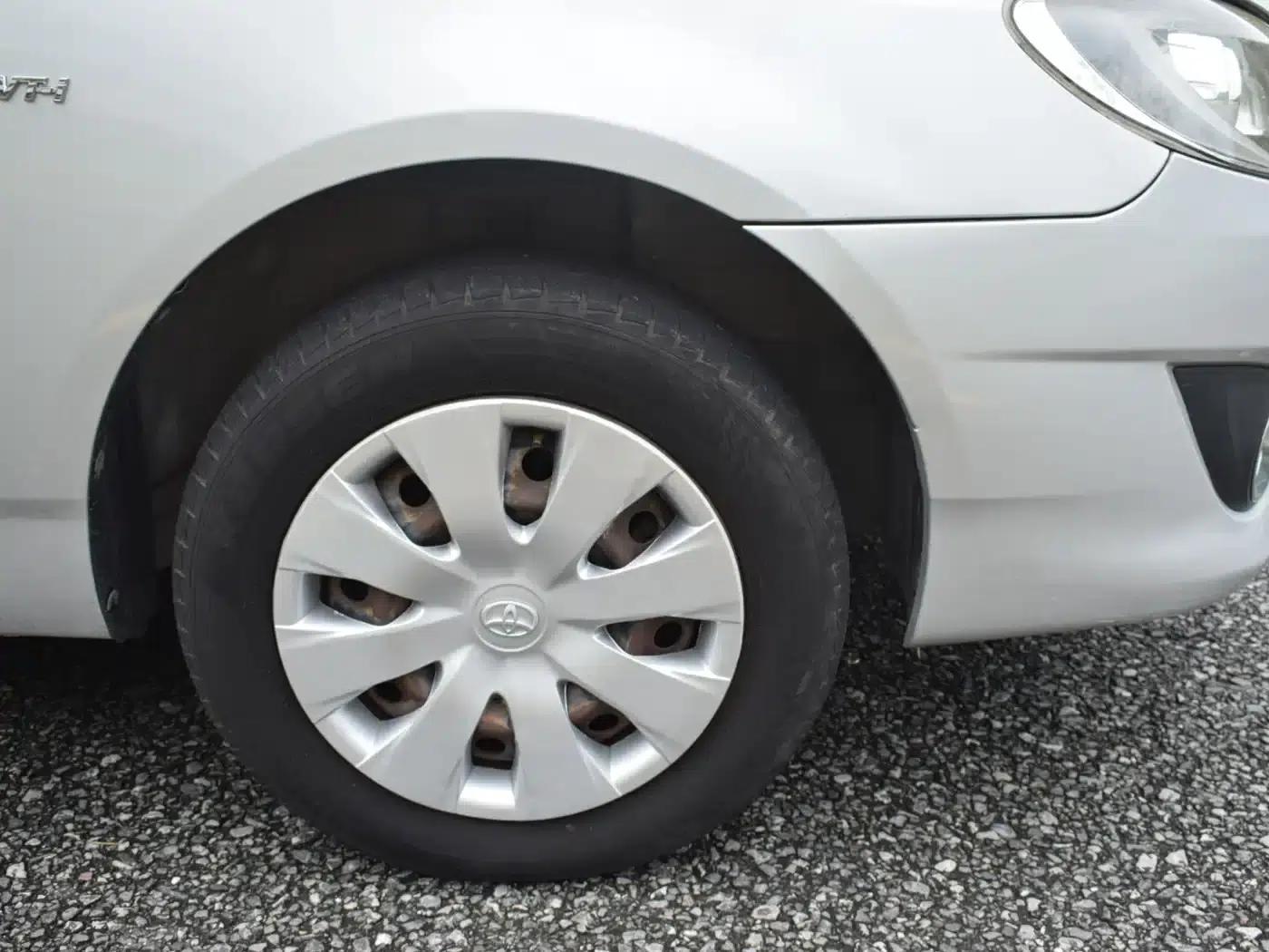 2013 Corolla 1.6L Manual Deluxe Edition — миниатюра 8