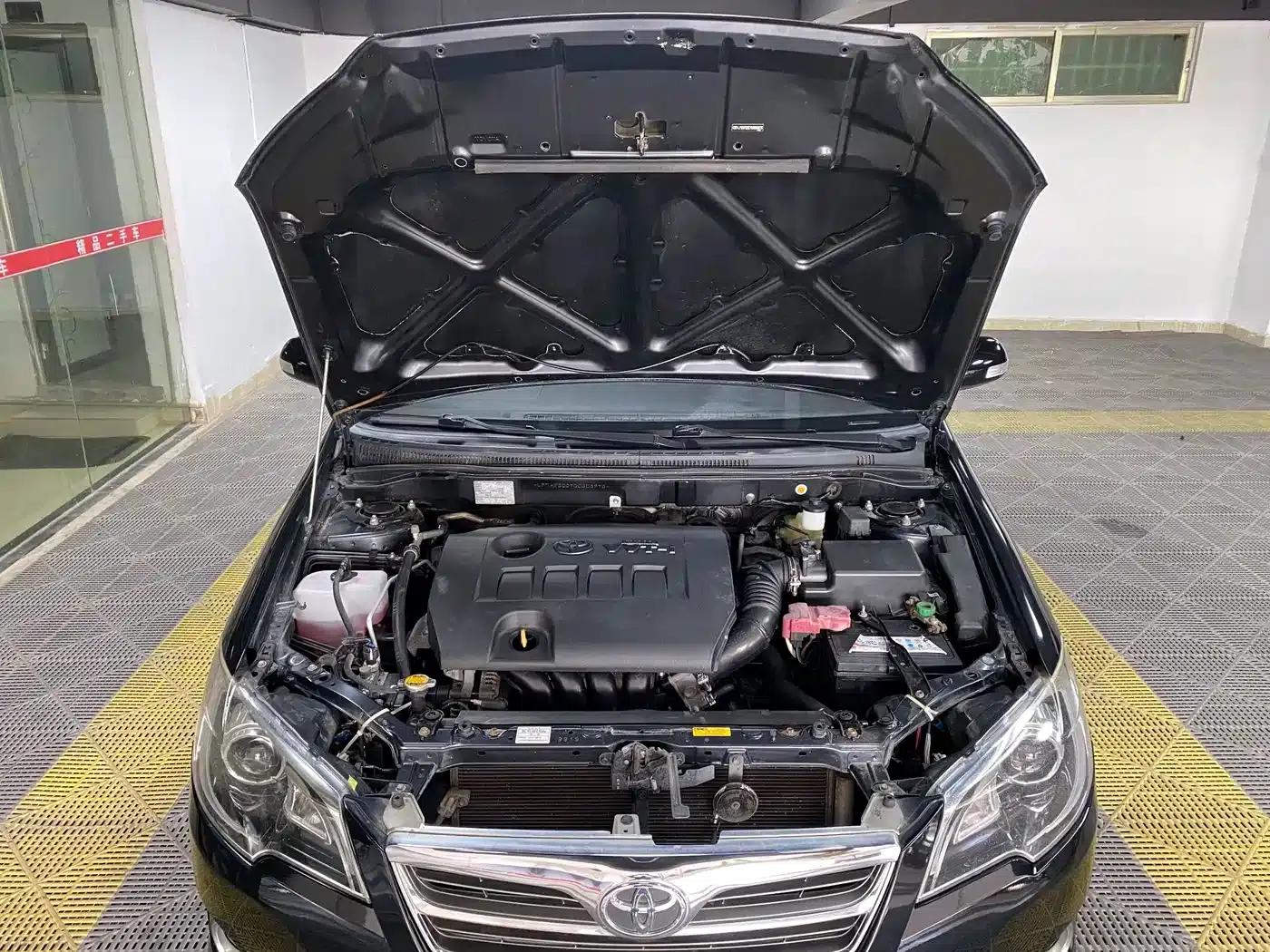 Corolla 2013 1.6L Automatic Premium Edition — миниатюра 9