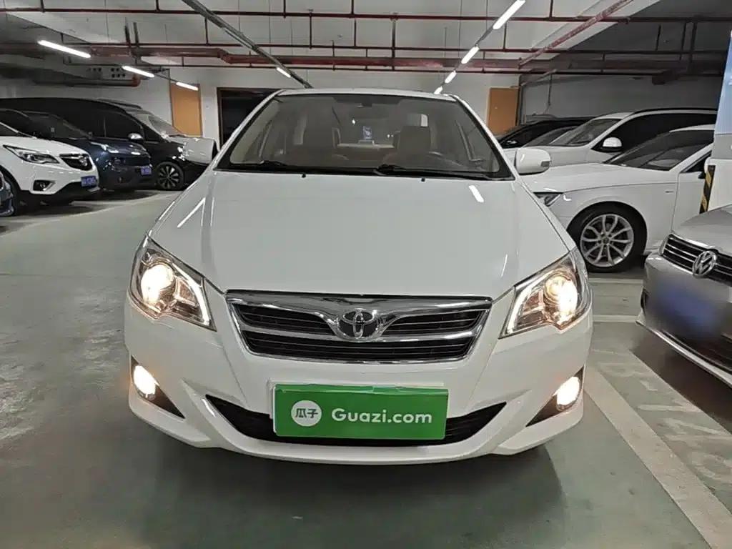 2013 Corolla 1.6L Manual Premium Edition — миниатюра 3
