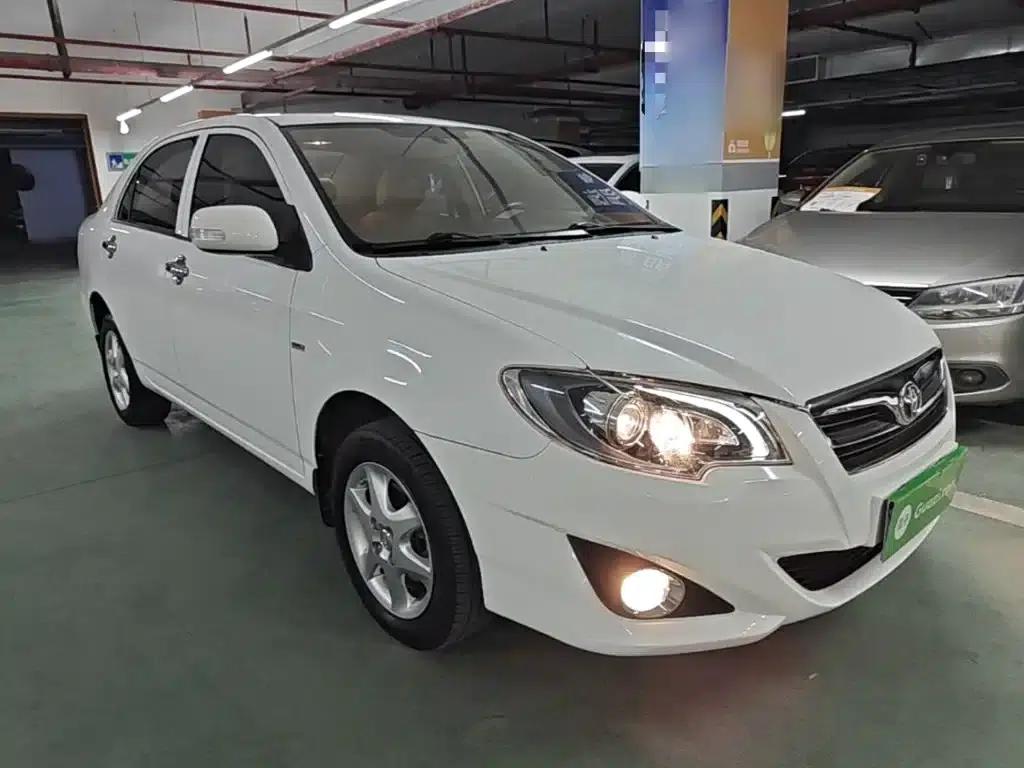 2013 Corolla 1.6L Manual Premium Edition — миниатюра 4