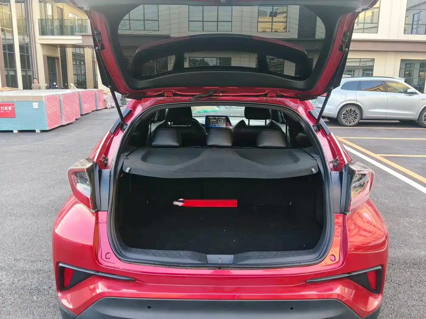 Toyota C-HR 2018 2.0L Sport Leading Edition (National V Emission Standard) — миниатюра 16