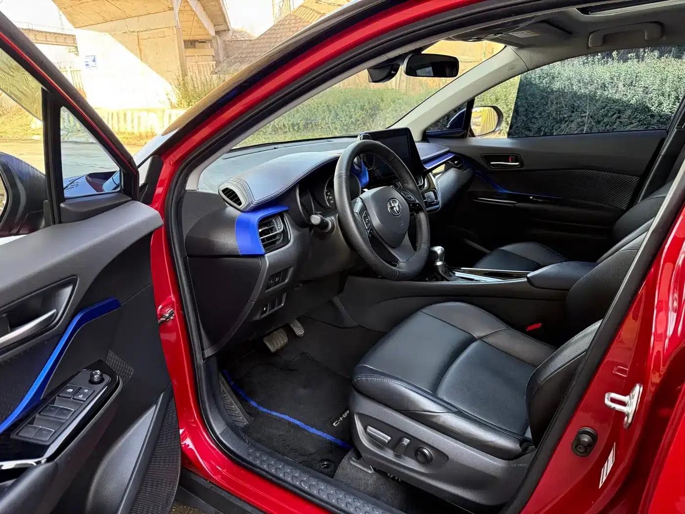 Toyota C-HR 2021 2.0L Luxury Edition — миниатюра 2