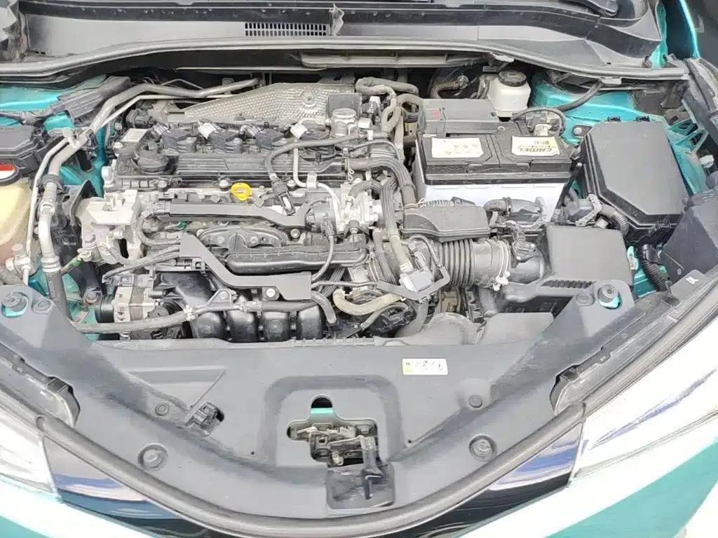 Toyota C-HR 2018 2.0L Luxury Edition (China V emission standard) — миниатюра 20