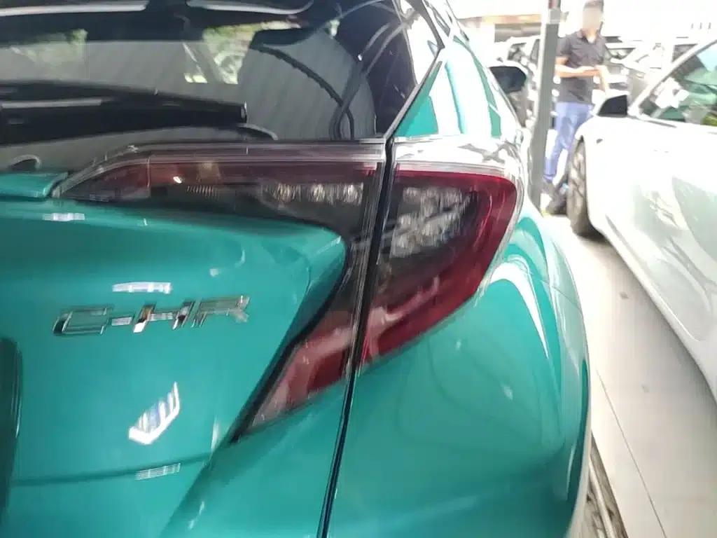 Toyota C-HR 2018 2.0L Luxury Edition (China V emission standard) — миниатюра 8