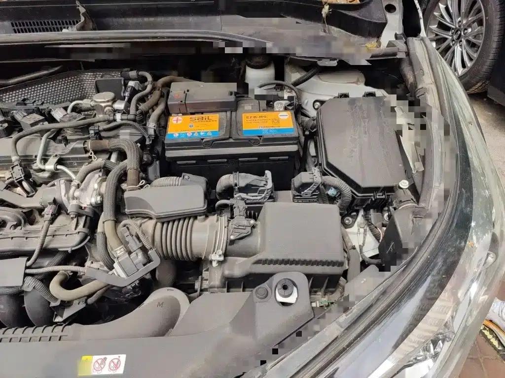 Toyota C-HR 2018 2.0L Cool Crossover Leading Edition (National V Emission Standard) — миниатюра 22