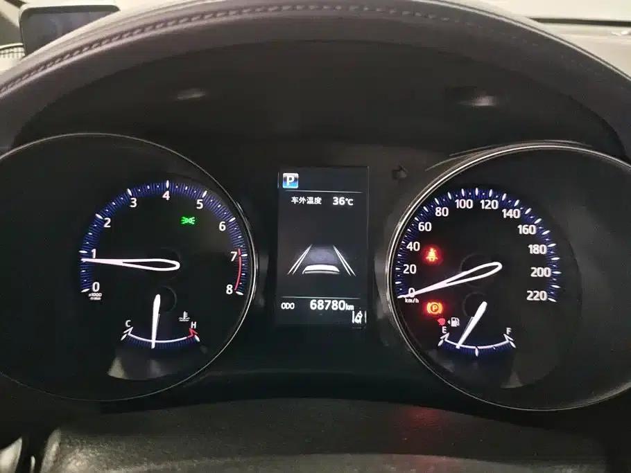 2018 Toyota IZOA 2.0L Elegance Edition (National VI Emission Standard) — миниатюра 14
