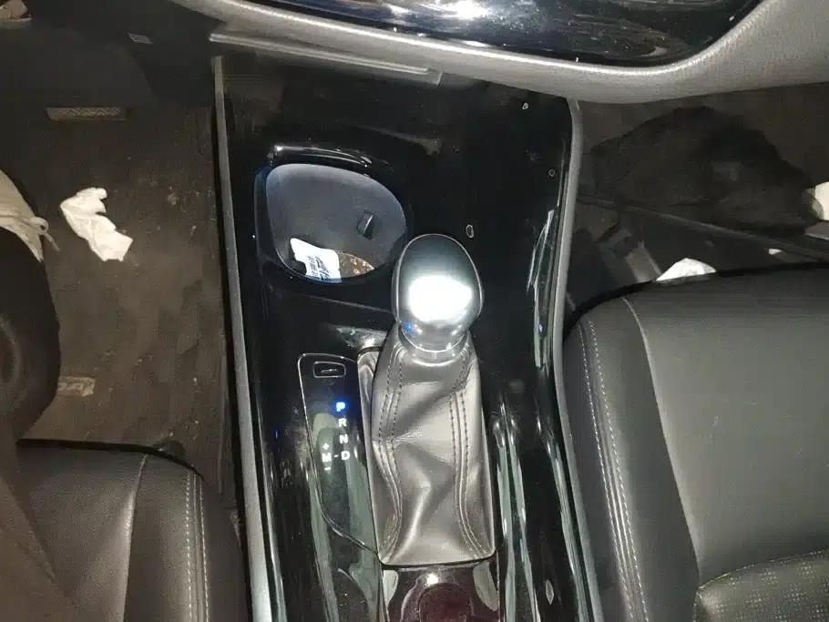 2018 Toyota IZOA 2.0L Elegance Edition (National VI Emission Standard) — миниатюра 16
