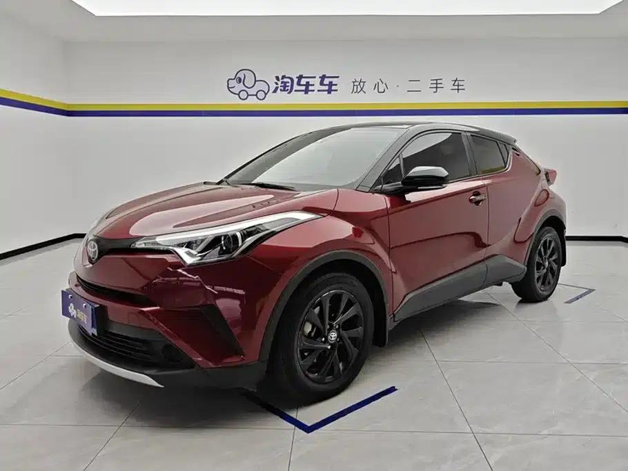 2020 Toyota IZOA 2.0L Enjoy Edition — миниатюра 1