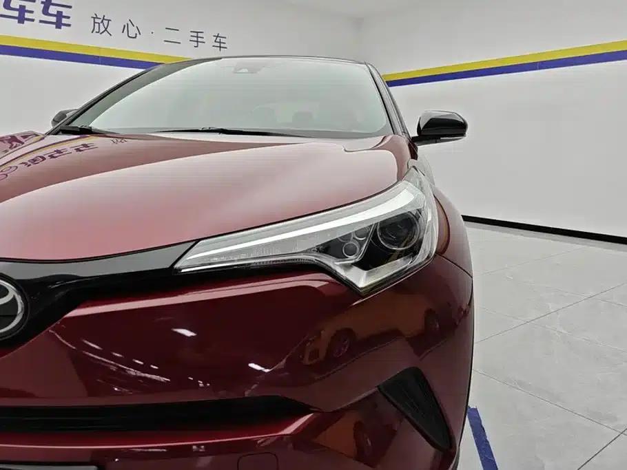 2020 Toyota IZOA 2.0L Enjoy Edition — миниатюра 5
