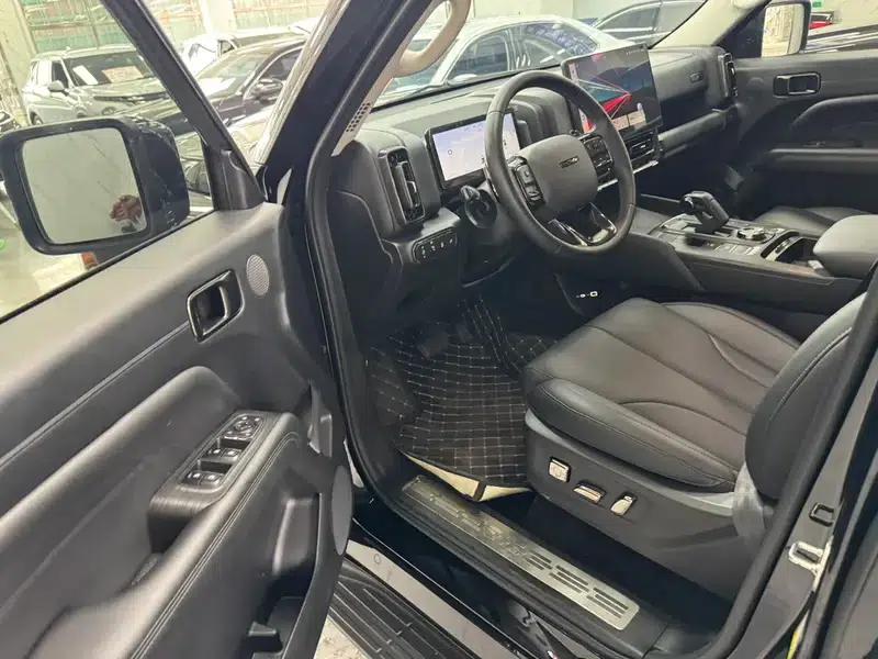 Haval H9 2024 2.0T Gasoline 4WD Explorer Edition 5-Seater — миниатюра 10