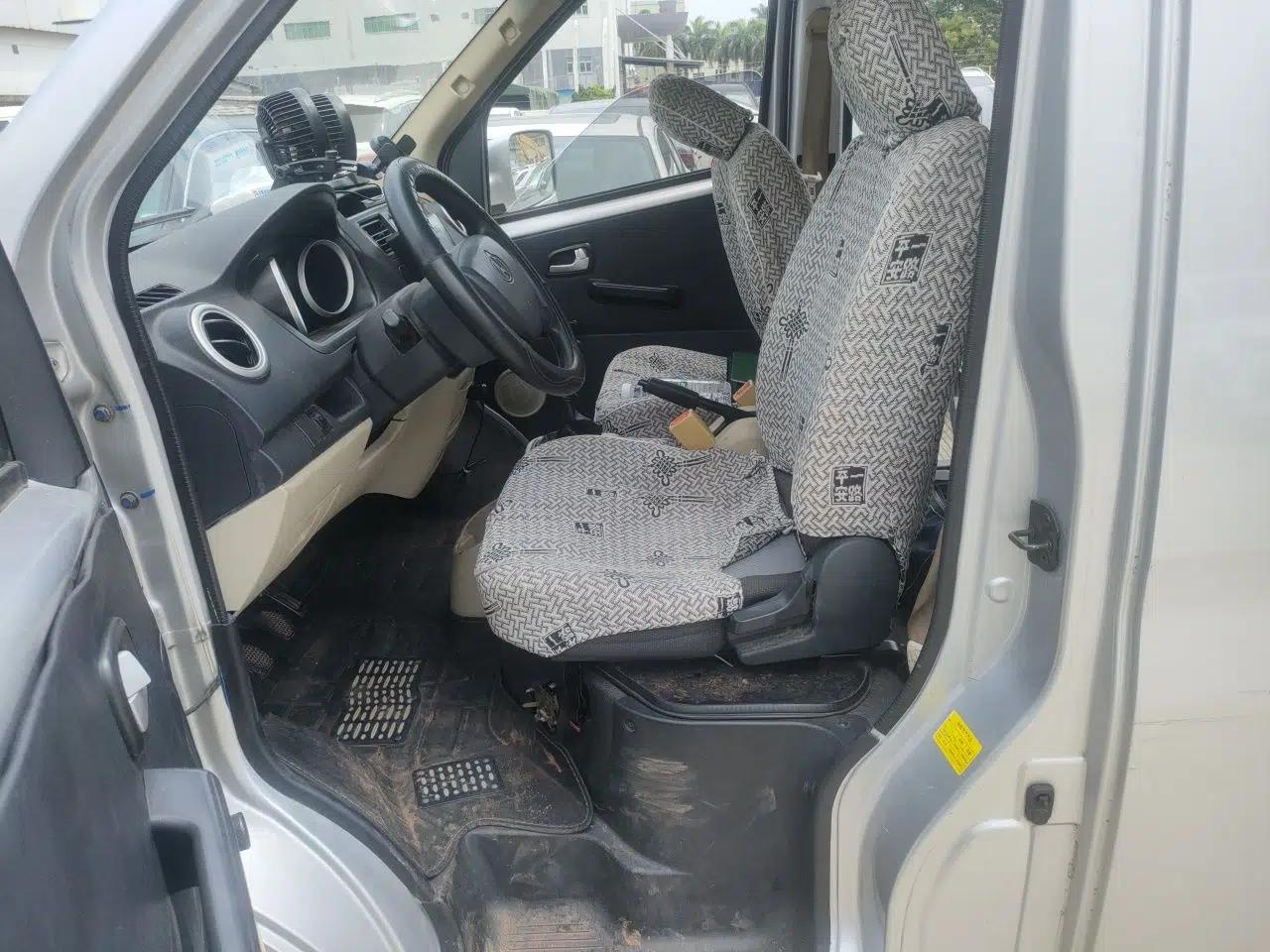 CHANGAN KAICHENG Ruixing M80 2018 1.5L Base Model Van Semi-Blind Window Flat Roof Rear-Hinged Doors 4G15S — миниатюра 16