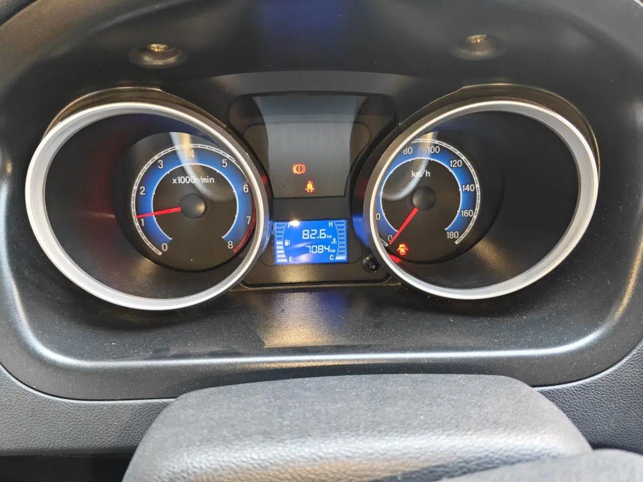 CHANGAN KAICHENG Ruixing M60 2019 1.5L Standard Version China VI Van with 5 Seats DAM15KR — миниатюра 8