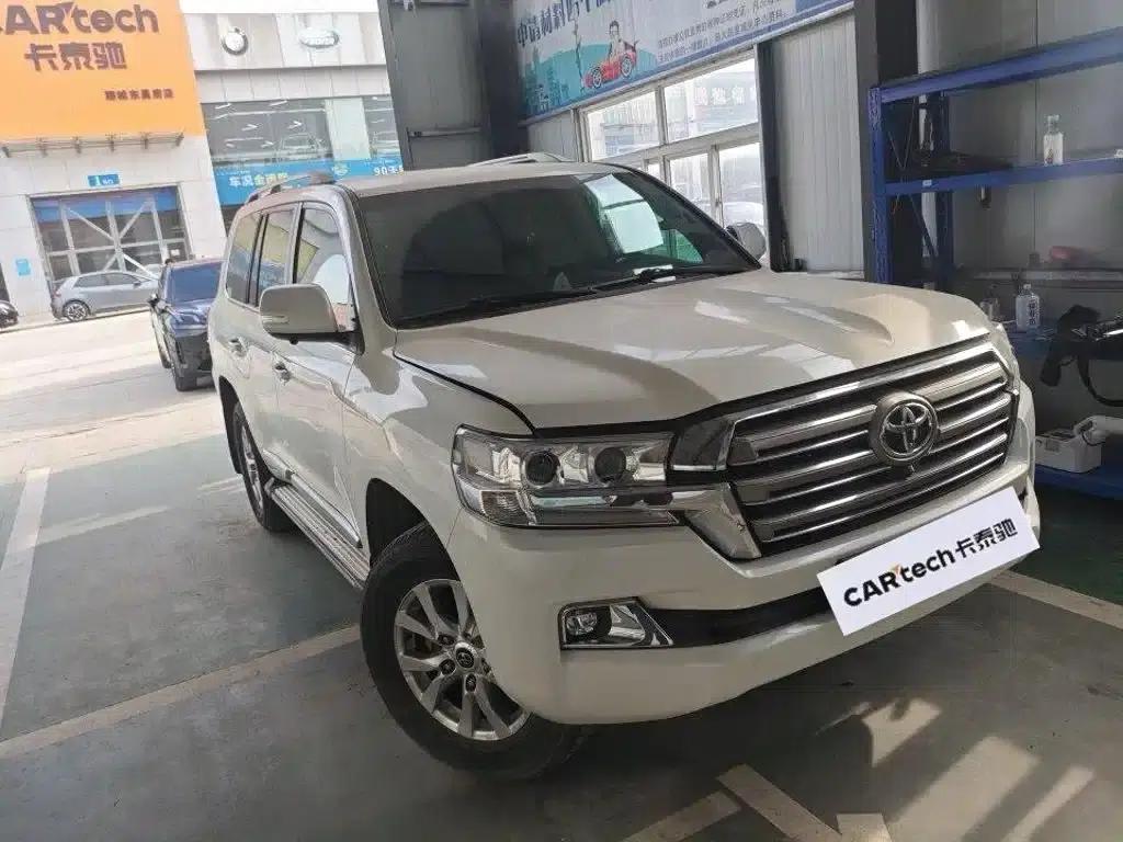 2020 Land Cruiser (Imported) 5.7L Automatic — миниатюра 2