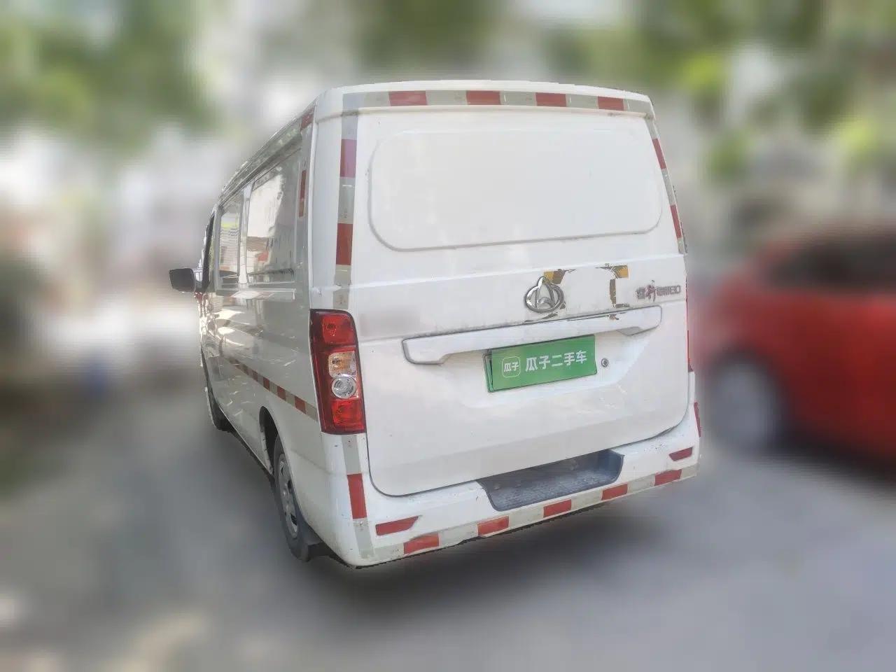 CHANGAN KAICHENG Ruixing EM80 2018 Flat Roof with Liftgate 2 Seats 48.4 kWh — миниатюра 4