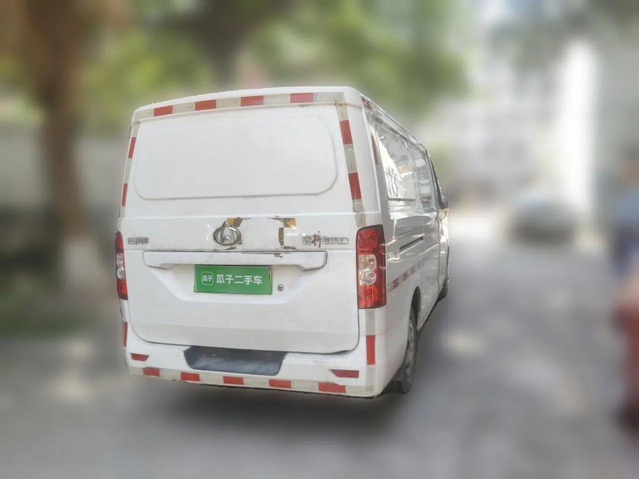 CHANGAN KAICHENG Ruixing EM80 2018 Flat Roof with Liftgate 2 Seats 48.4 kWh — миниатюра 6