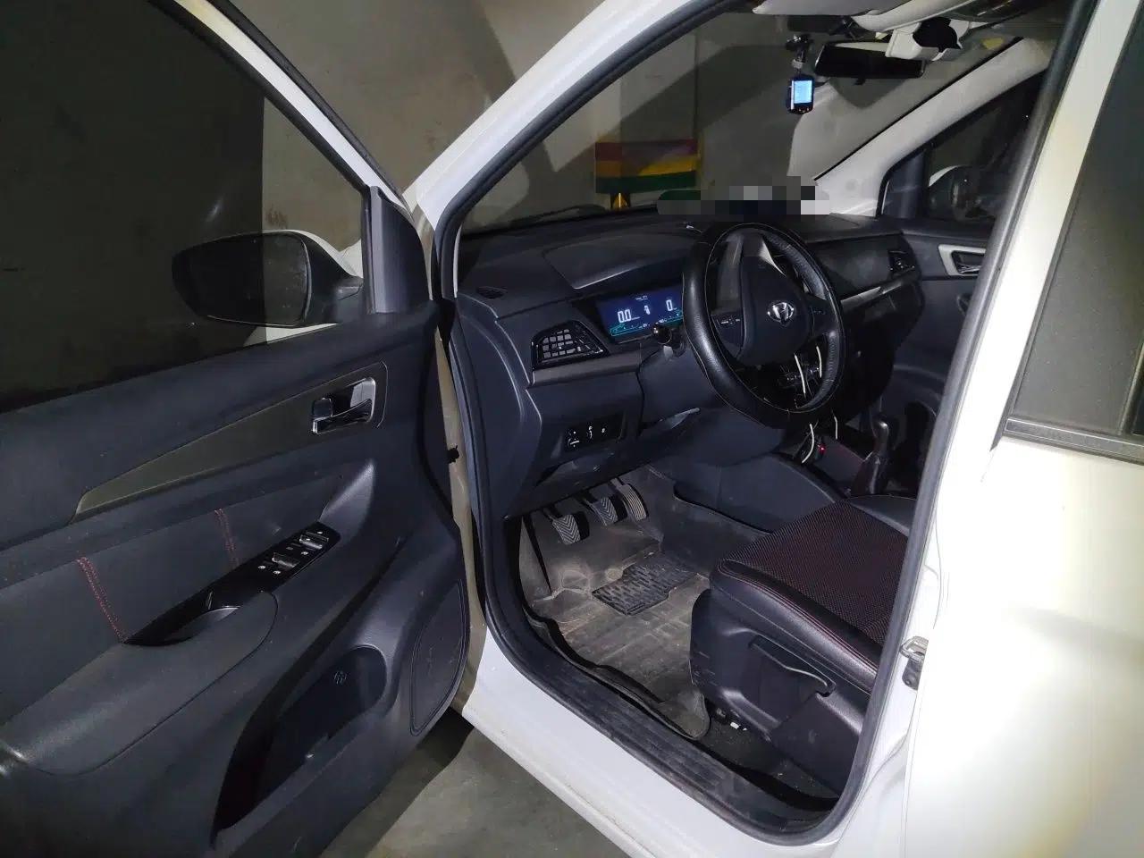 CHANGAN KAICHENG Oushang A600 2017 1.5L Manual Luxury Model — миниатюра 16