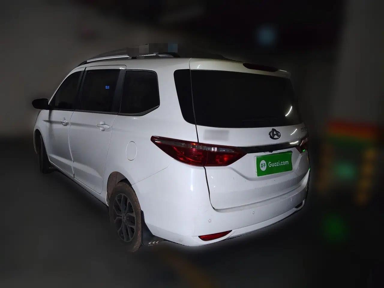 CHANGAN KAICHENG Oushang A600 2017 1.5L Manual Luxury Model — миниатюра 4