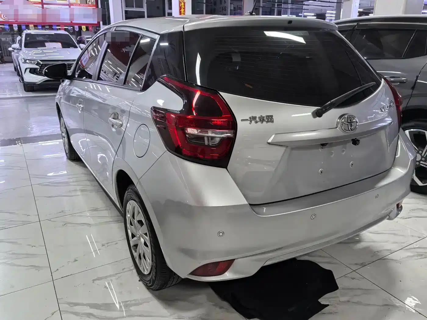 Vios FS 2021 1.5L CVT Sport Edition — миниатюра 4