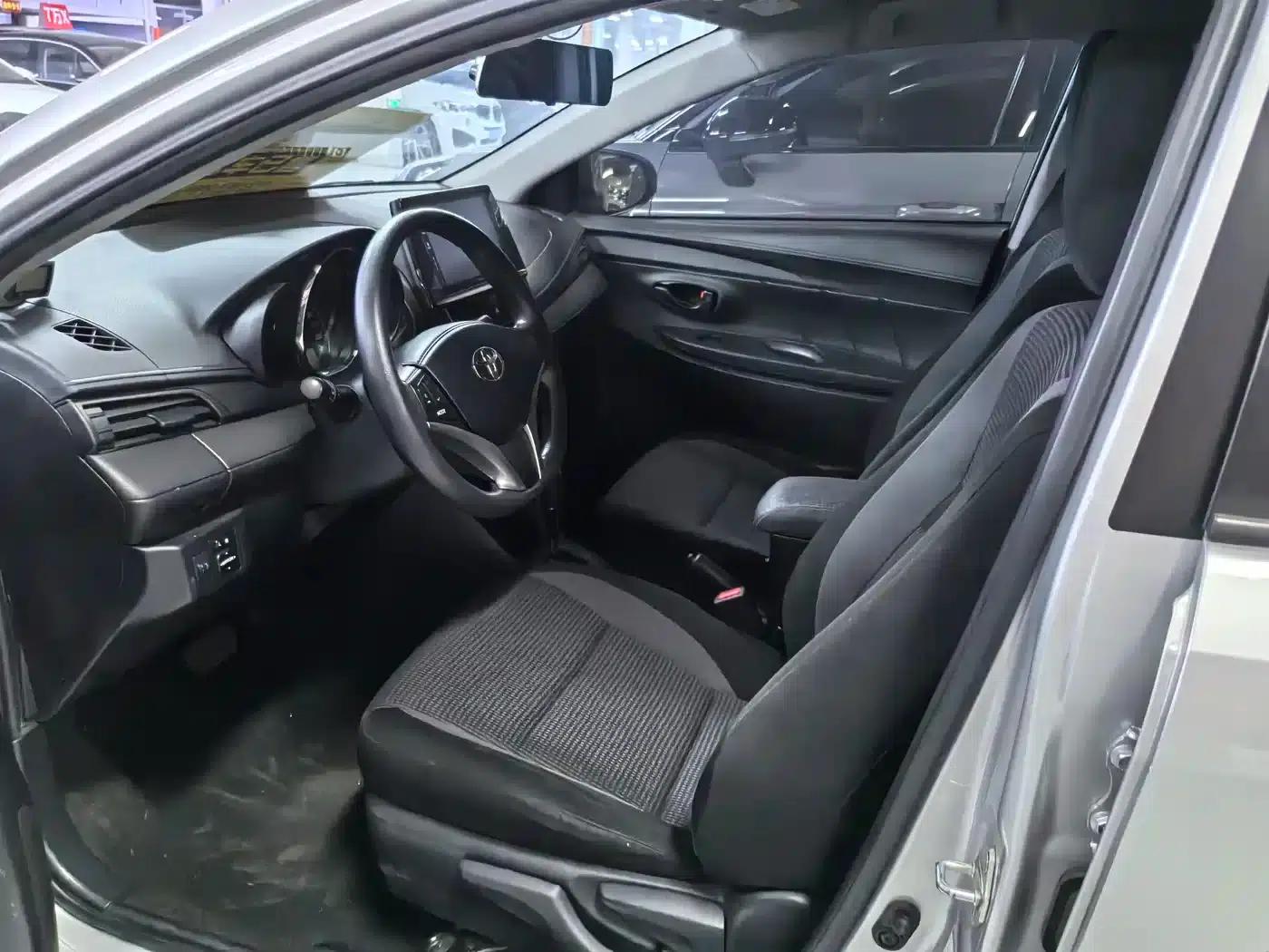 Vios FS 2021 1.5L CVT Sport Edition — миниатюра 7