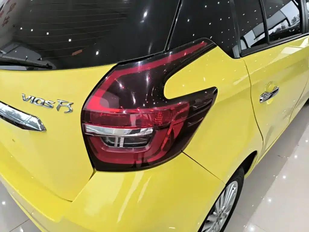Vios FS 2021 1.5L CVT Premium Edition — миниатюра 8