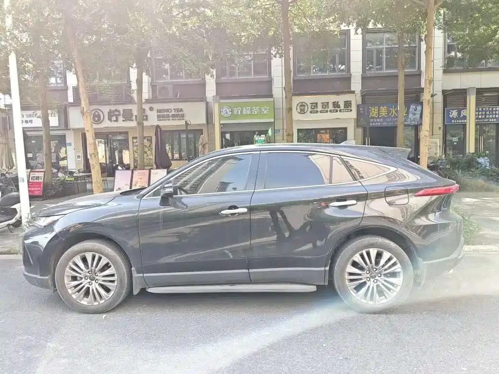 HARRIER 2022 2.0L CVT 2WD Premium Edition — миниатюра 11