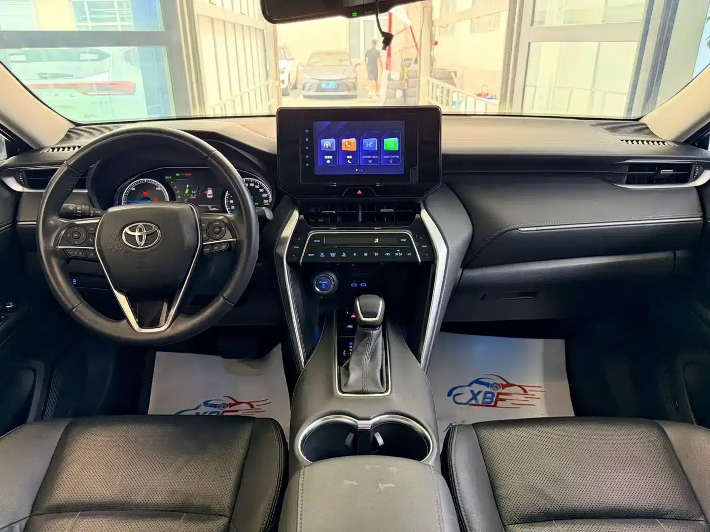 HARRIER 2022 Hybrid 2.5L CVT 2WD Luxury Edition — миниатюра 5