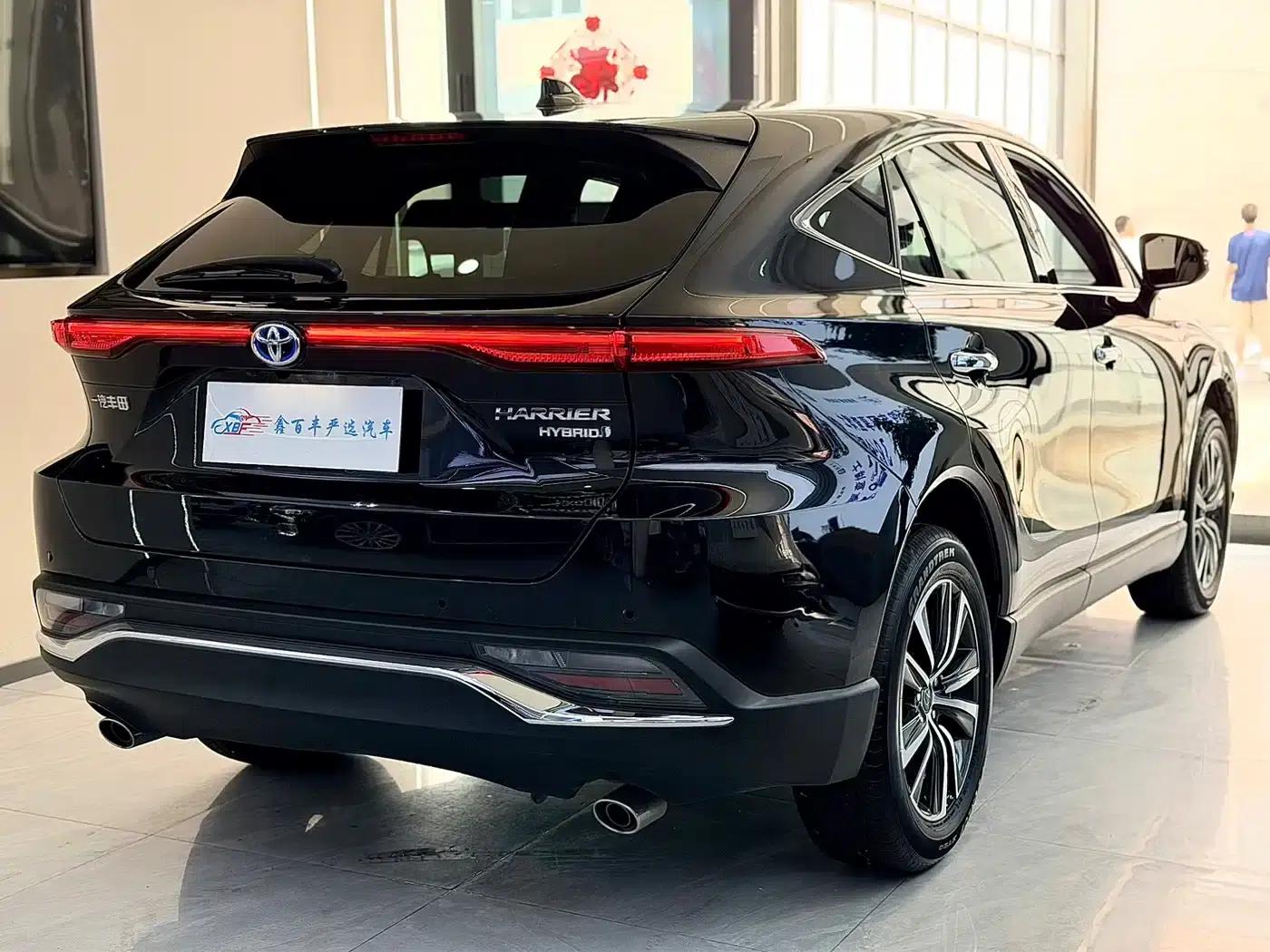 HARRIER 2022 Hybrid 2.5L CVT 2WD Luxury Edition — миниатюра 10
