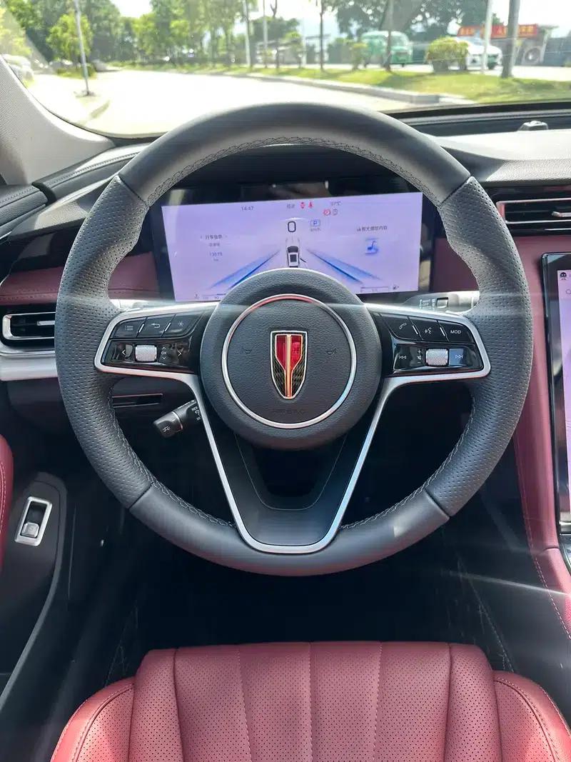 Hongqi H5 2024 2.0T Automatic Intelligent Flagship Edition — миниатюра 18